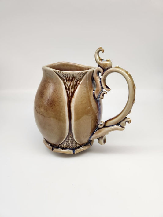 Blood Amber Tulip Mug